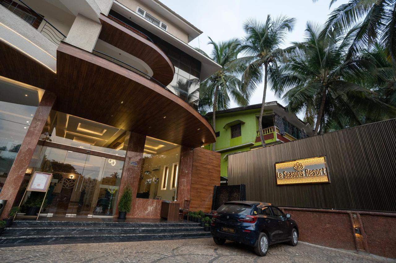 Le Seasons Resort Candolim Exterior photo