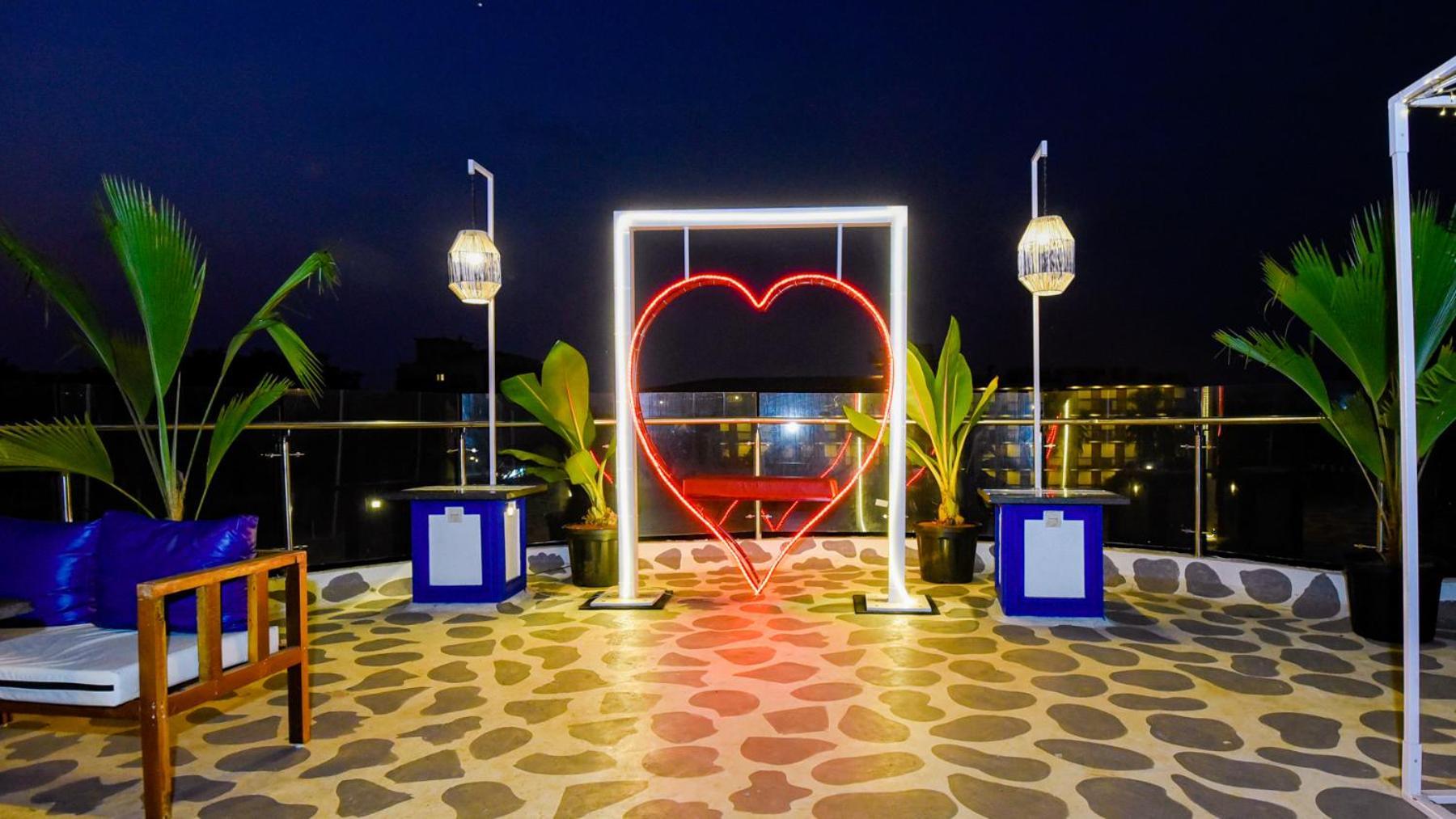 Le Seasons Resort Candolim Exterior photo