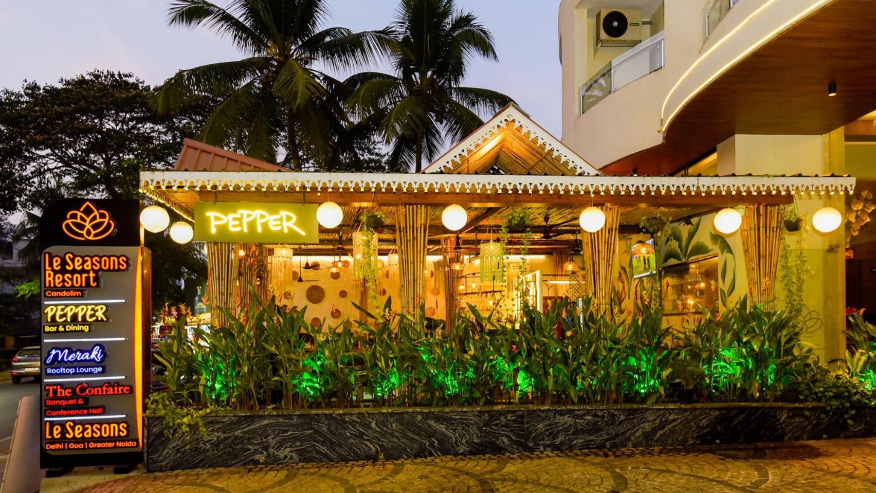 Le Seasons Resort Candolim Exterior photo