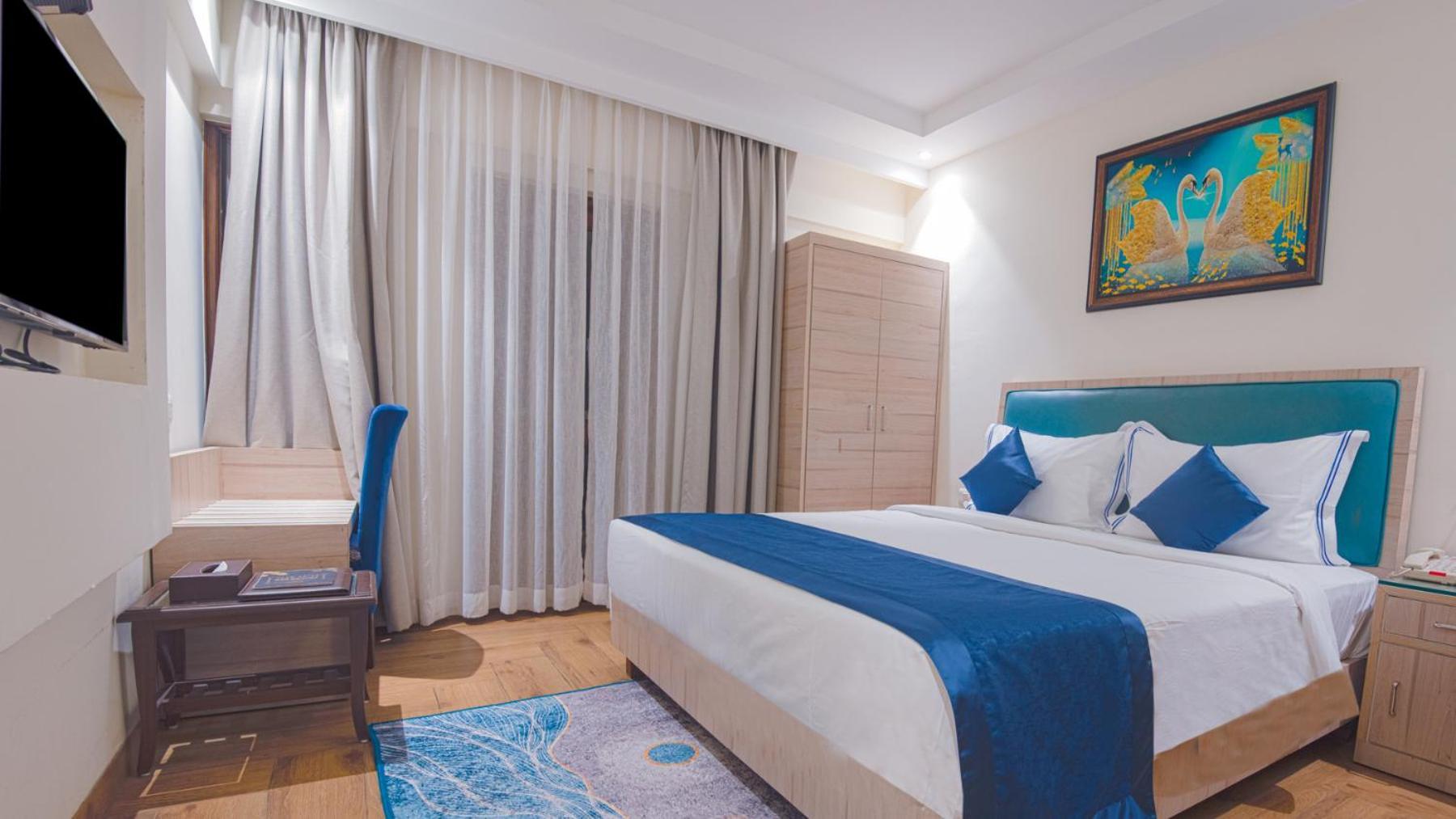 Le Seasons Resort Candolim Exterior photo